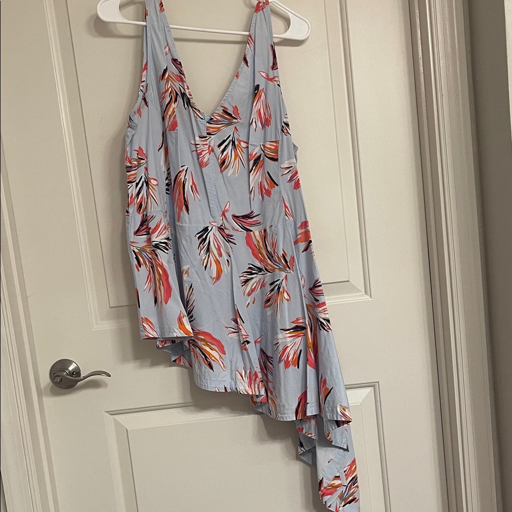 Lane Bryant. Floral Asymmetrical Women Top